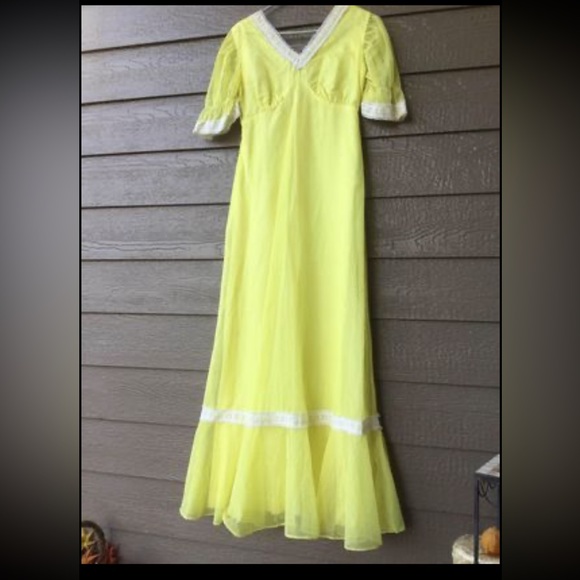Vintage Handmade, womens Halloween Easter Summer dress, Yellow, size S - Picture 1 of 10